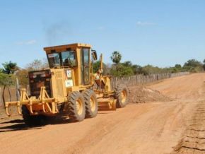 Prefeitura de Barão de Grajaú recupera estradas vicinais do município