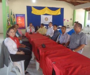 Rotarianos de Nazaré do Piauí recebem Governador do Distrito 4490