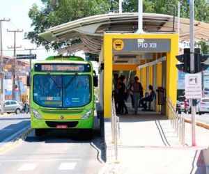 Ônibus voltam a circular após paralisação por falta de pagamento dos motoristas