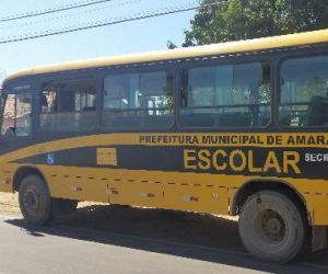 Ônibus escolar é flagrado transportando romeiros para santuário no Piauí