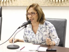 Deputada cobra medidas de combate ao problema da seca