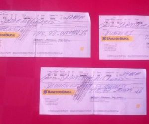 Xuxa recebe cheques sem fundo do River e desabafa: "Sou pai de família"