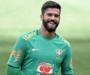 Liverpool pode transformar Alisson no goleiro mais caro da história