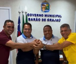 Zé Leão e Pedro do Boneco tomam posse e reforçam parceria entre Câmara e Prefeitura