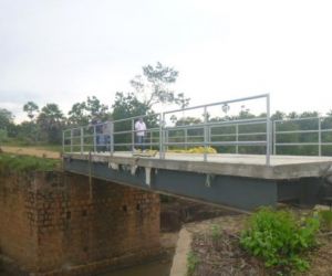 Ponte da localidade Manga entra em fase final de construção