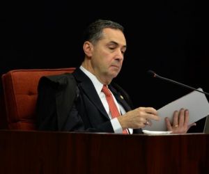 Ministro Roberto Barroso concede liminar e suspende lei piauiense