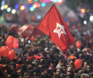 PT admite não ter candidato se Lula não concorrer em 2018
