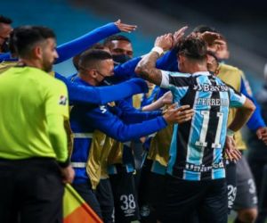 Grêmio vence Lanús e fica a 1 ponto das oitavas da Sul-Americana