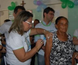 Floriano prepara Campanha de Vacinação contra a Gripe