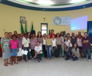 Floriano sedia Conferência Territorial da Economia Solidária