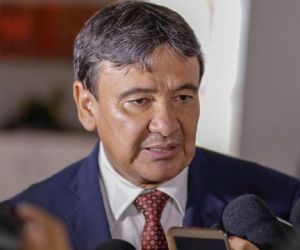 Governador anuncia decreto e descarta aumentar salários