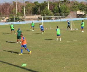 Altos retorna aos treinos após jogos amistosos praticando amplitude