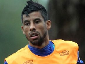 O primeiro e último dos moicanos: Léo Moura ensaia despedida do Fla