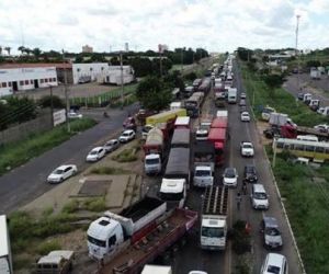 Crise é pior que a de 2018, diz líder de caminhoneiros após Petrobras anunciar reajuste