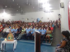 Missa da Misericórdia atrai multidão na Paróquia de Nossa Senhora das Graças