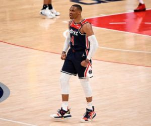 Westbrook fazendo história, Curry fantástico e duelo equilibrado sem astros