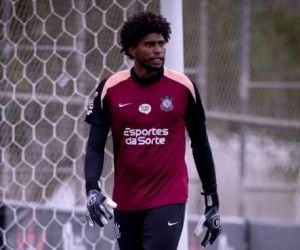 Não é só Yuri Alberto: Corinthians também tem acordo com Hugo Souza para negociação