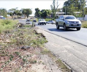 Dentista morre em acidente envolvendo três veículos na BR-343