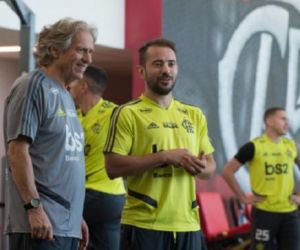 O título é do Flamengo e a disputa segue em 3 frentes de luta