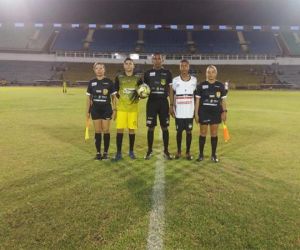 Árbitro sofre racismo durante jogo no Albertão no Dia da Consciência Negra