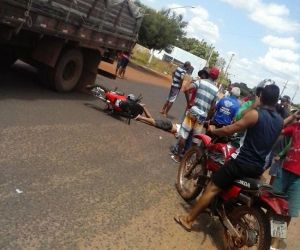 Motociclista morre ao bater de frente em caminhão na PI-113