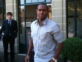 'Espero sair daqui hoje sorrindo', diz Jobson antes do julgamento
