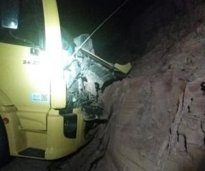 Acidente com caminhão deixa um ferido e BR-316 interditada