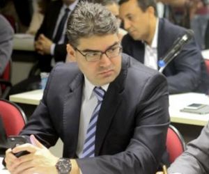 Luciano Nunes vê estado de emergência na Saúde
