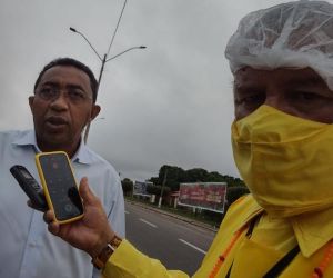 Prefeito Joel visita bairros atingidos pela cheia do Rio Parnaíba