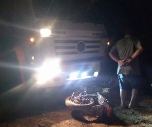 Homem morre após acidente entre caminhão e motocicleta na Zona Leste de Teresina