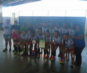 Floriano sedia Torneio Cidade Futsal Feminino 2016