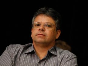 Aniversário e inaugurações em Floriano foram lembrados por Gustavo Neiva