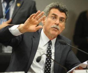 Romero Jucá pode ser afastado do Ministério do Planejamento