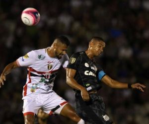 Santos e Botafogo-SP iniciam briga por vaga na semi com empate