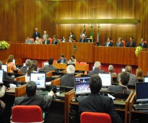 CCJ aprova matérias importantes após feriado do Dia do Piauí