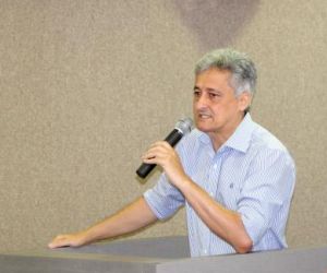 Secretário diz que ação do PTB dá publicidade a Firmino Filho