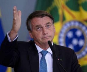 Minuta do relator da CPI da Covid atribui 11 crimes a Bolsonaro e pede indiciamento de 72
