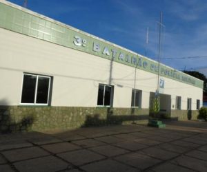 Porte de entorpecentes e arrombamentos são registrados pela PM de Floriano