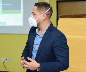 Empresários de Floriano recebem capacitação para a participação em compras pela Prefeitura
