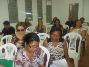 Encontro reúne Secretários de Educação de vários municípios em Floriano