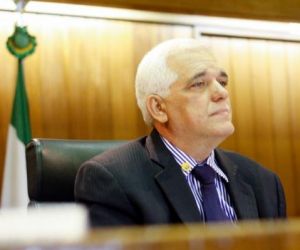 Themístocles Filho encerra sessão para prestigiar filiação de deputados