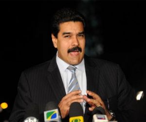 Venezuela reabre parte da fronteira com a Colômbia