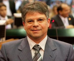 Gustavo Neiva convida correligionários para convenção do PSB