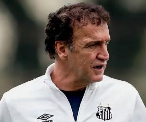 Santos anuncia a contratação do técnico Cuca