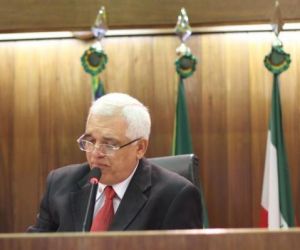 Assembleia lamenta morte de Segisnando Alencar