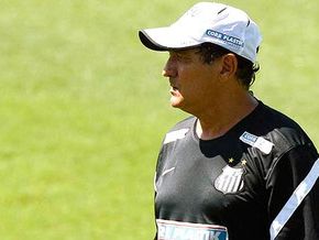 Com Muricy de volta e novidades, Santos reencontra Flamengo-PI