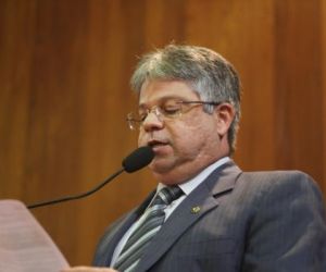 Gustavo Neiva diz que saúde do Piauí foi a óbito