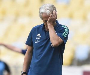 Contrato com o Flamengo oferece a Jesus quase o dobro de salário de proposta para voltar ao Benfica