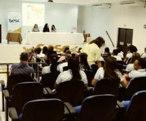 SESC Floriano promove ciclo de palestras em alusão ao Agosto Dourado