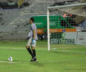 Parnahyba negocia reforços e renova com goleiro Fábio e mais 5 titulares